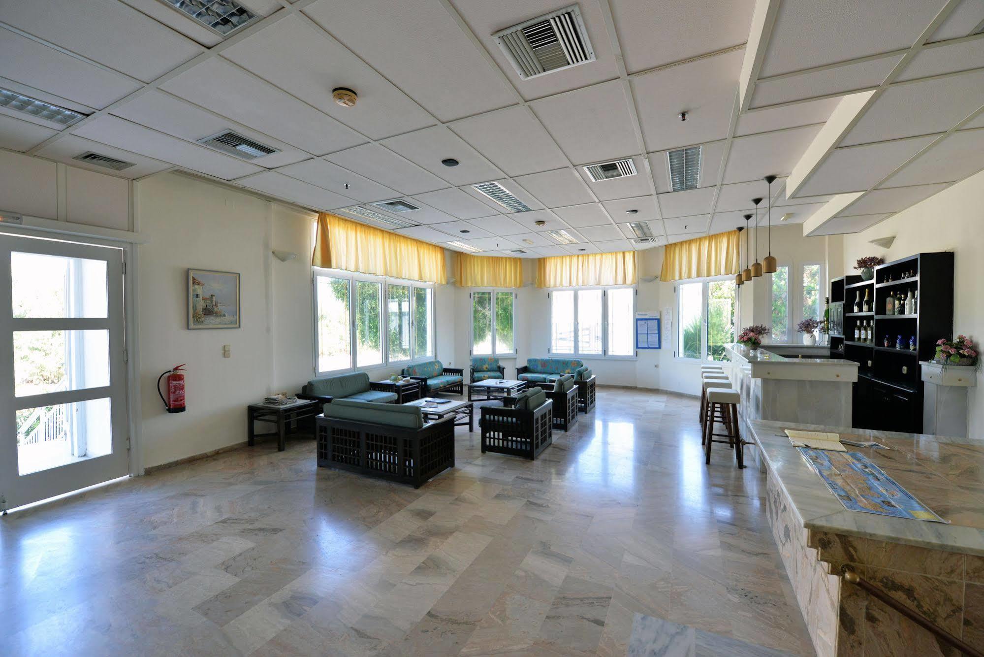 Hotel Anna Apartments Kokkini Hani ภายนอก รูปภาพ